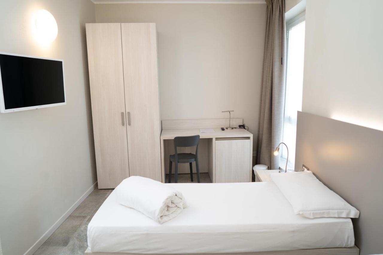 Hotel Europa Dossobuono Kültér fotó