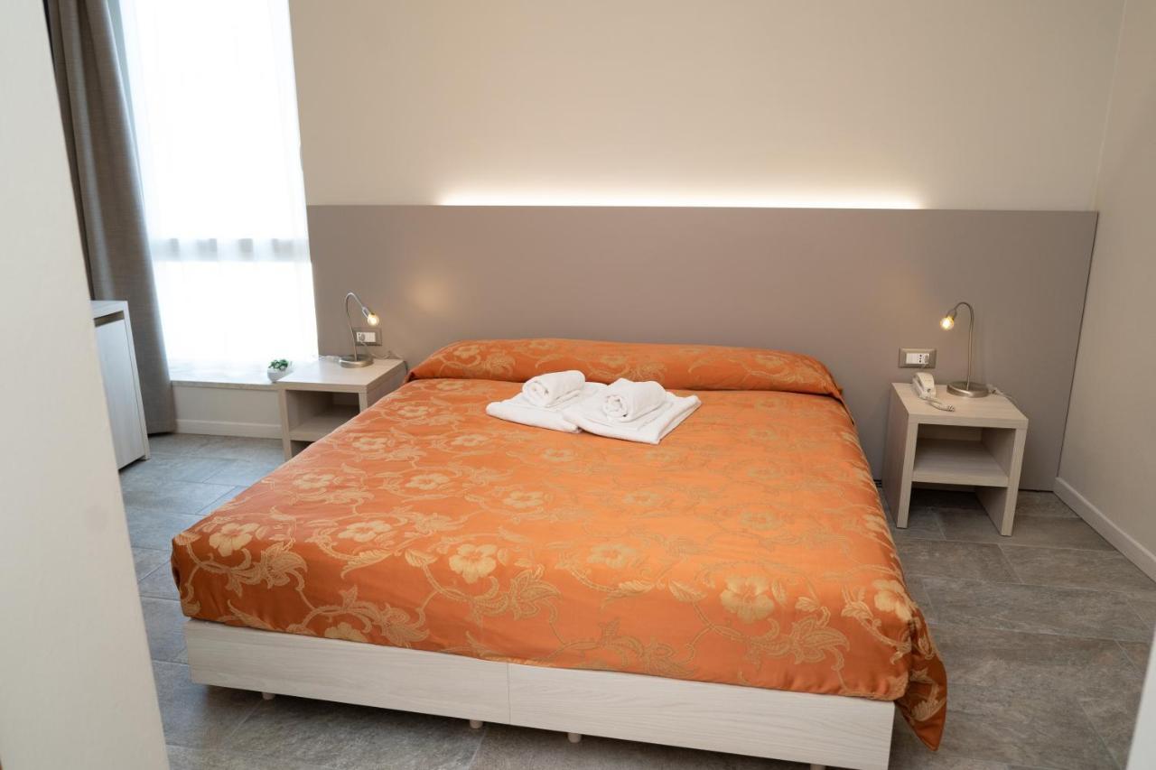 Hotel Europa Dossobuono Kültér fotó